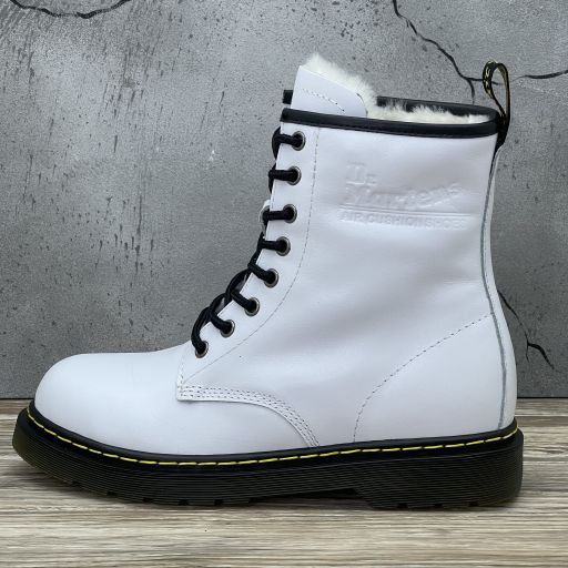 Dr Martens White С МЕХОМ ЗИМА