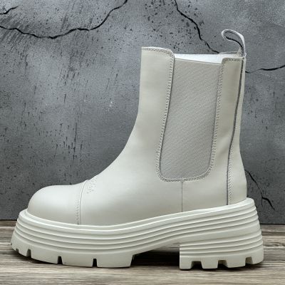 BALENCIAGA White УТЕПЛЕННЫЕ С НАДПИСЬЮ ЗИМА