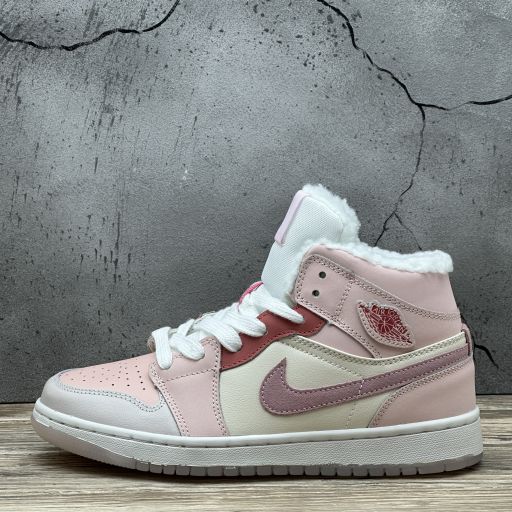 Nike Air Jordan 1 Hight Pink С МЕХОМ